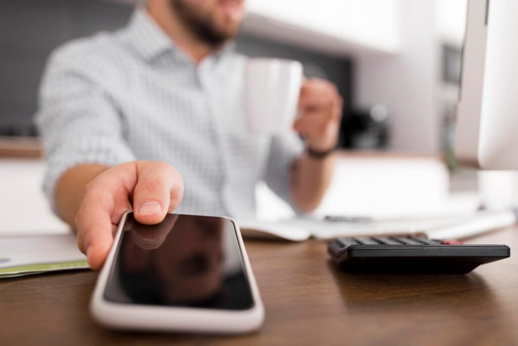 Phubbing laboral en el trabajo